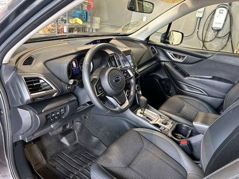 Used 2023 Subaru Forester Premium AWD/4WD image 49