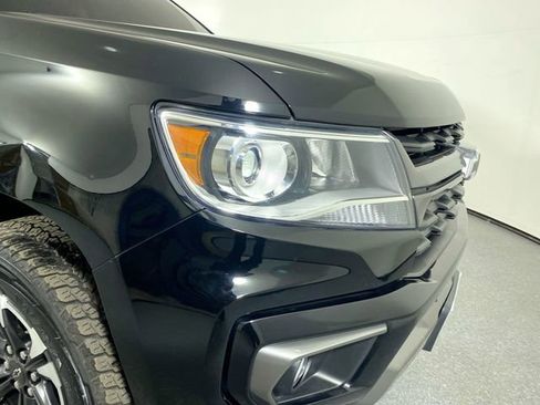 Used 2022 Chevrolet Colorado Z71 image 28