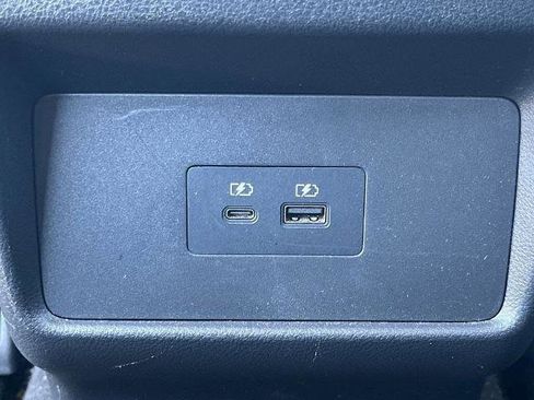 Certified 2023 Nissan Rogue SV image 19