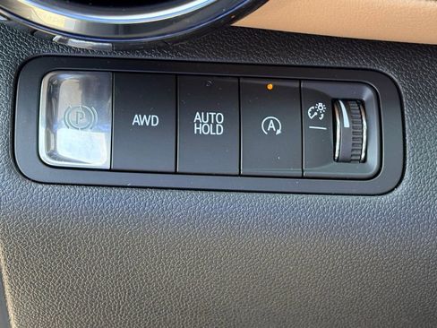 New 2026 Chevrolet Equinox ACTIV w/ Convenience Package III AWD/4WD image 33