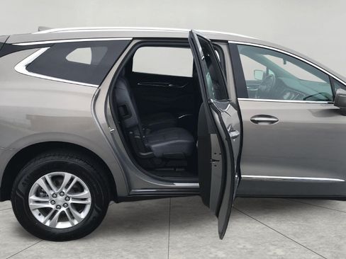 Used 2018 Buick Enclave Essence w/ Trailering Package AWD/4WD image 25