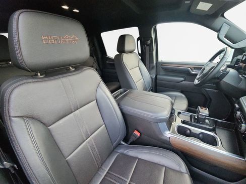 Used 2023 Chevrolet Silverado 1500 High Country AWD/4WD image 26