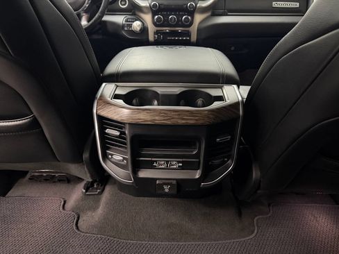 Used 2020 RAM 1500 Laramie AWD/4WD image 30