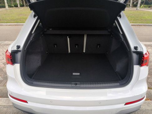 Used 2023 Audi Q3 2.0T Premium w/ Convenience Package image 49