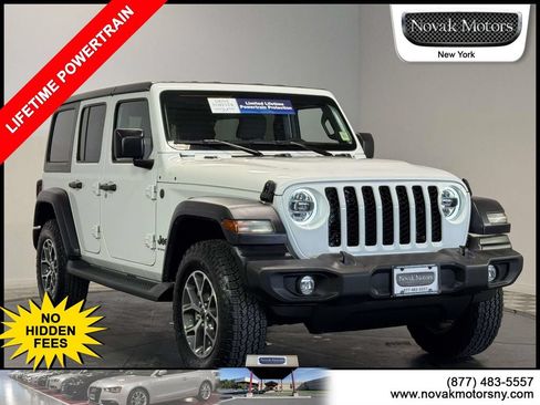 Used 2024 Jeep Wrangler Unlimited Sport AWD/4WD image 1