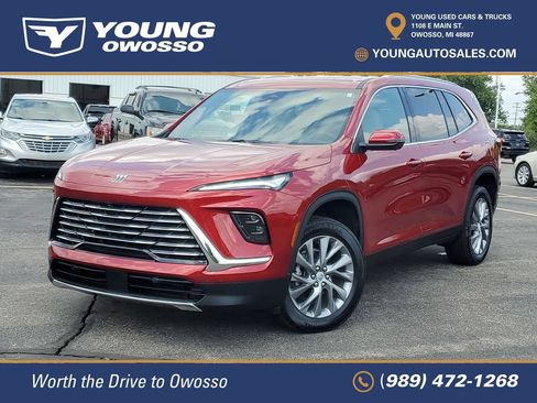 Used 2026 Buick Enclave Preferred w/ Power Package AWD/4WD image 1