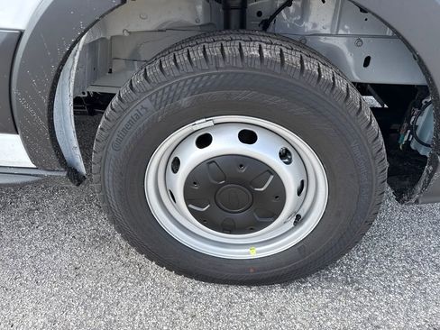 New 2026 Ford Transit 250 148 Medium Roof w/ Load Area Protection Package image 10
