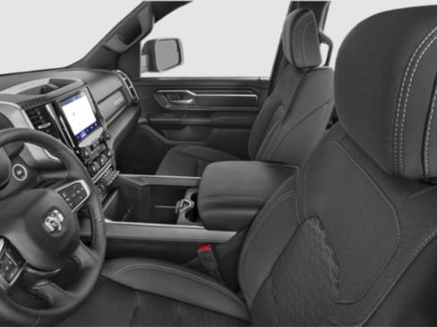 Used 2025 RAM 1500 Big Horn AWD/4WD image 5