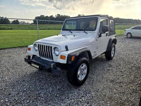 Used 2006 Jeep Wrangler X w/ Tire & Wheel Group (Ecco) image 9