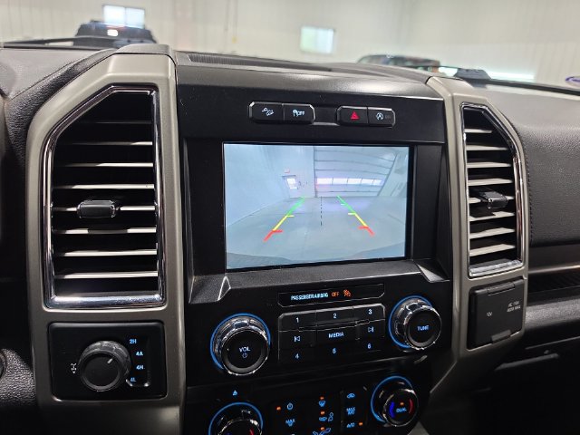 Used 2015 Ford F150 Lariat AWD/4WD image 9