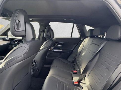 Used 2026 Mercedes-Benz GLC 350e 4MATIC image 19