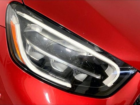 Used 2021 Mercedes-Benz GLC 300 4MATIC image 26