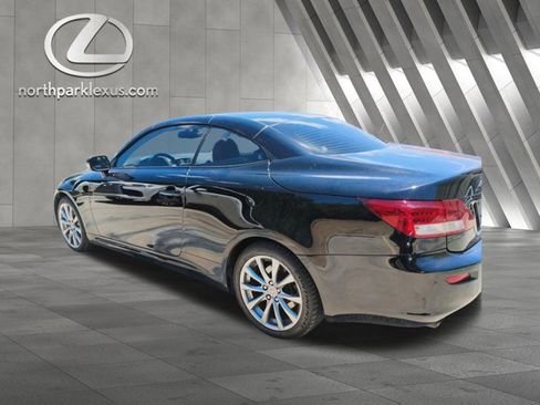 Used 2015 Lexus IS 350C w/ Luxury Package RWD image 2