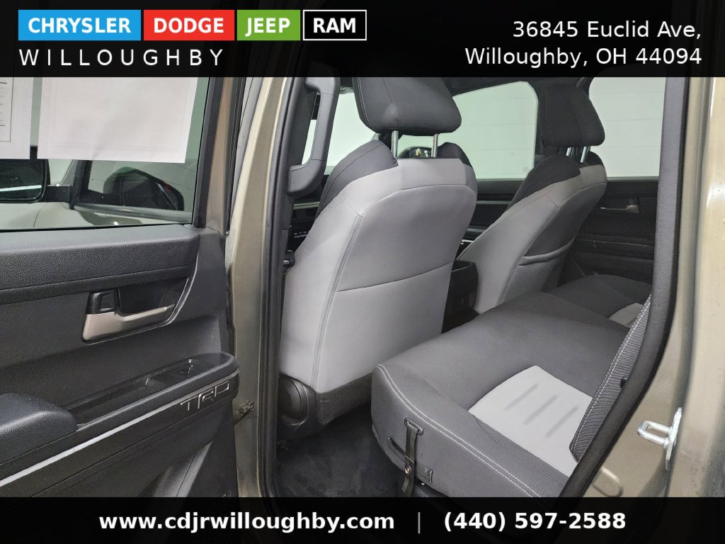 Used 2024 Toyota Tacoma TRD Off-Road AWD/4WD image 27