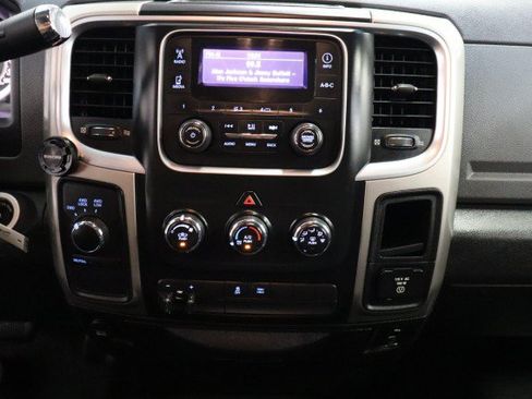 Used 2015 RAM 3500 SLT AWD/4WD image 41