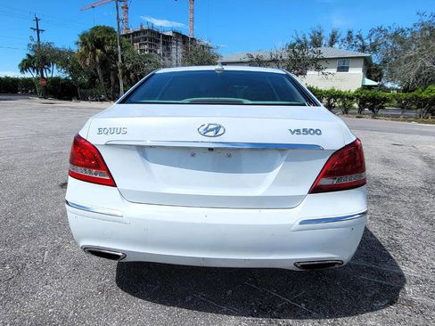 Used 2013 Hyundai Equus Signature image 10