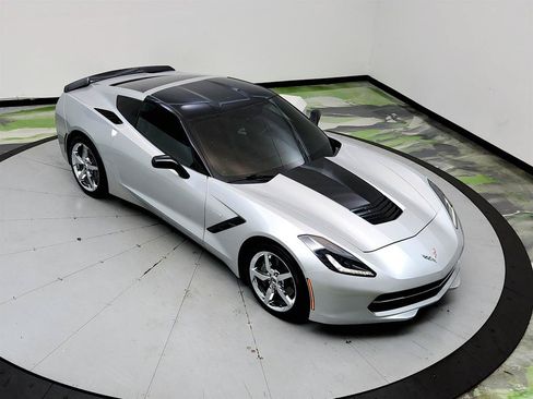 Used 2015 Chevrolet Corvette Stingray Coupe RWD image 27