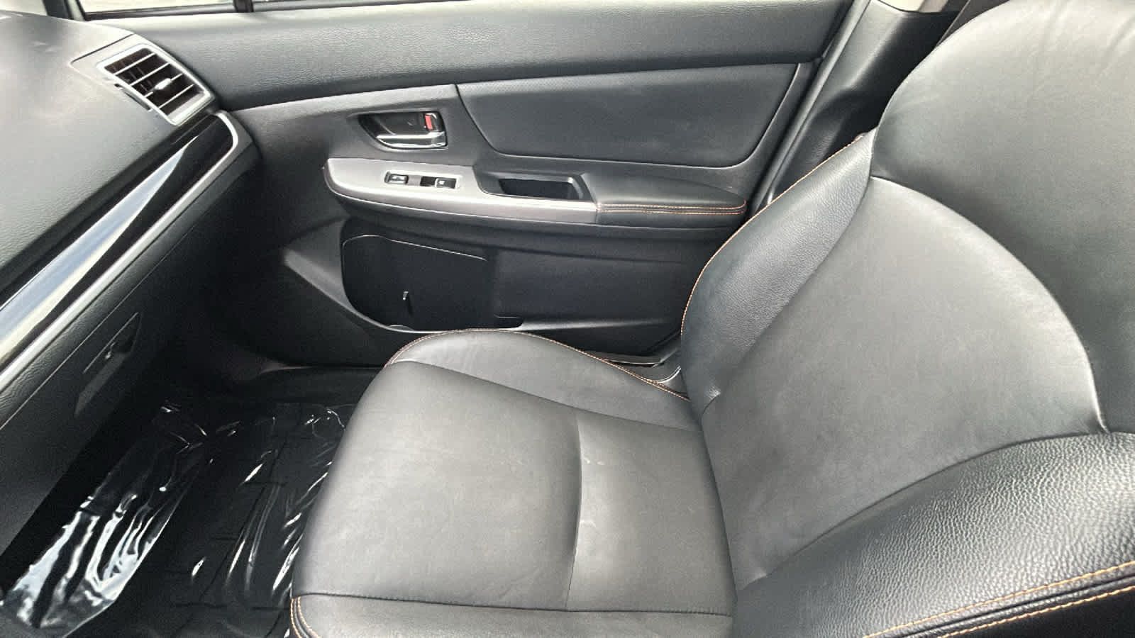 Used 2016 Subaru Crosstrek 2.0i Limited AWD/4WD image 12