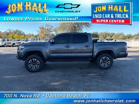 Used 2022 Toyota Tacoma POWER PACKAGE, V6, KEYLESS ENT image 4