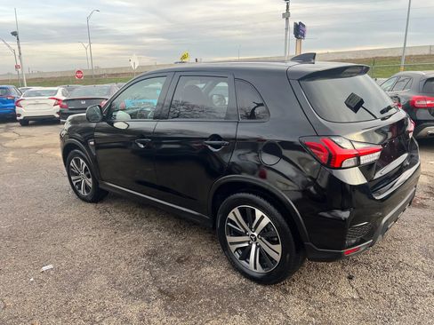 Used 2023 Mitsubishi Outlander Sport ES AWD/4WD image 8
