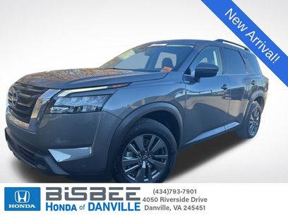 Used 2025 Nissan Pathfinder SV