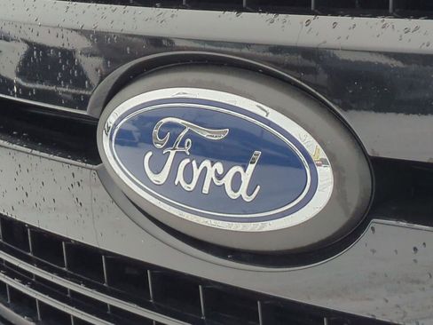 Used 2019 Ford F150 Lariat w/ Equipment Group 502A Luxury image 13