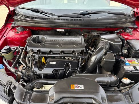 Used 2013 Kia Forte EX image 18