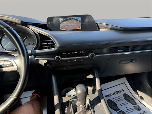 Used 2020 MAZDA MAZDA3 Sedan w/ Select Package image 22