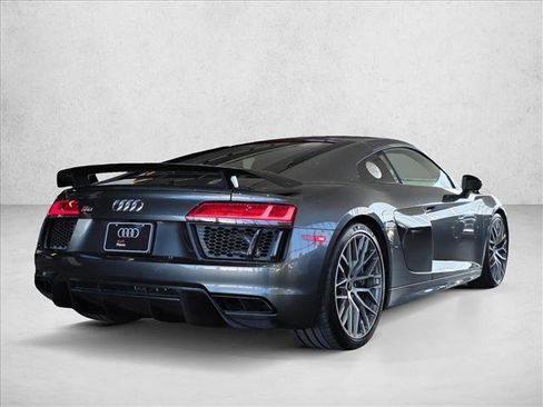 Used 2018 Audi R8 V10 plus image 5