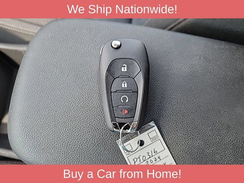 Used 2024 Chevrolet Trax RS FWD image 24