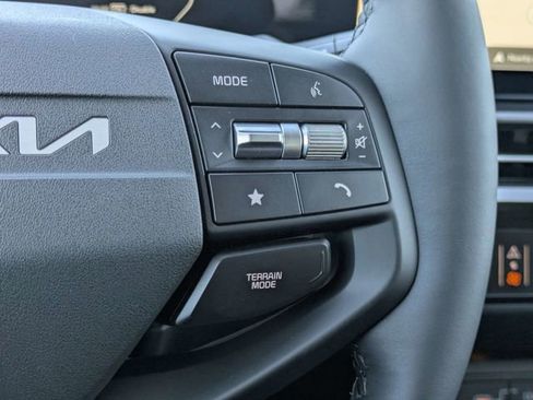 New 2026 Kia Sportage SX FWD image 30