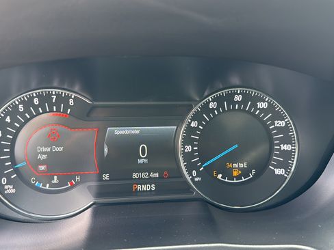 Used 2018 Ford Explorer Platinum AWD/4WD image 26