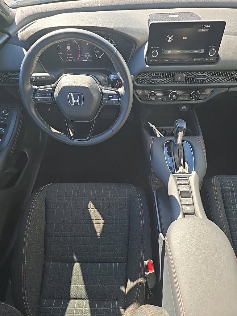 Used 2024 Honda HR-V Sport image 8