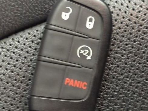 Used 2023 Jeep Compass Latitude AWD/4WD image 27