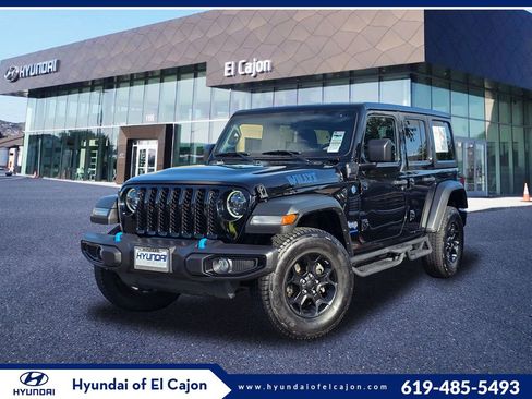Used 2023 Jeep Wrangler Unlimited image 1