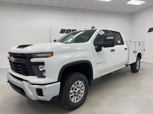 New 2026 Chevrolet Silverado 2500 W/T w/ WT Convenience Package AWD/4WD image 1