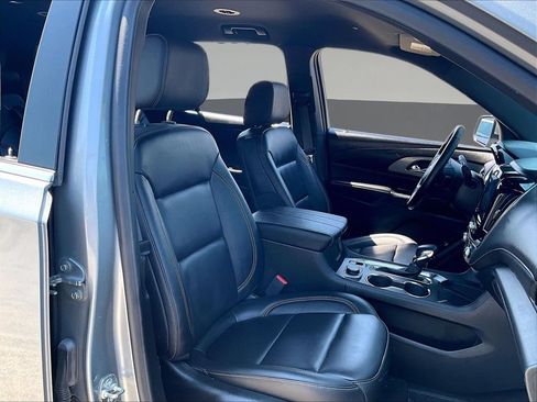 Used 2024 Chevrolet Traverse LT AWD/4WD image 34