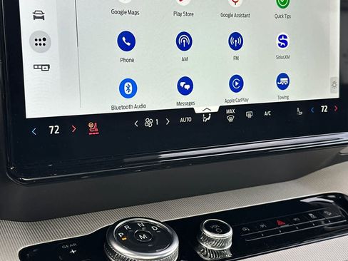 Certified 2025 Ford Expedition Active image 21