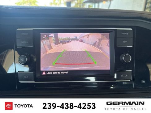 Used 2019 Volkswagen Jetta R-Line image 11