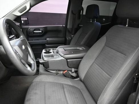 Used 2022 Chevrolet Silverado 1500 Custom AWD/4WD image 7
