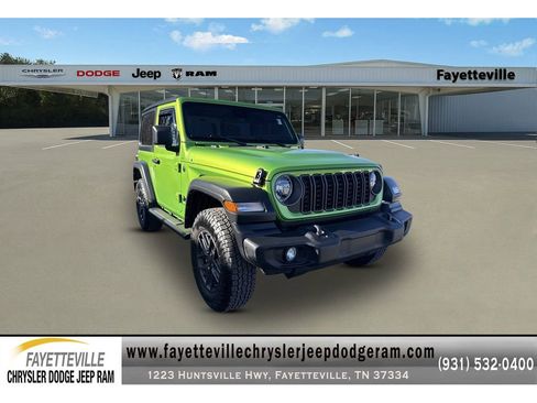 Used 2025 Jeep Wrangler Sport image 1