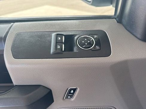 Used 2019 Ford F150 XL w/ Equipment Group 101A Mid RWD image 9