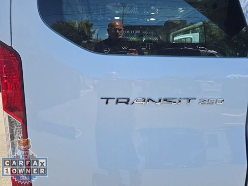 Used 2024 Ford Transit 250 Low Roof w/ Exterior Upgrade Package RWD image 10