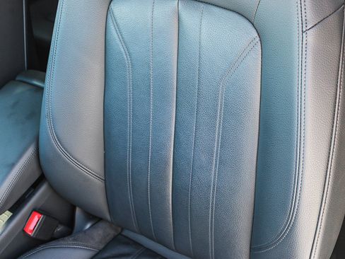 Used 2020 Audi Q5 e Premium Plus w/ Premium Plus Package image 23