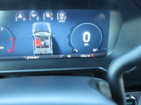 Used 2024 Ford F250 Platinum image 18