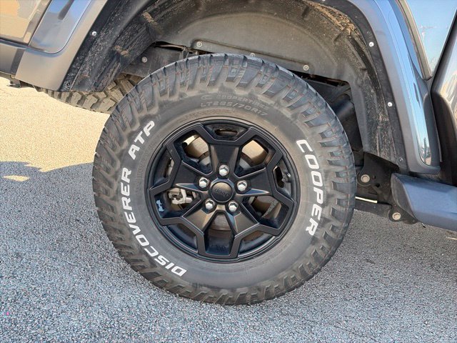 Used 2021 Jeep Gladiator Sport AWD/4WD image 18