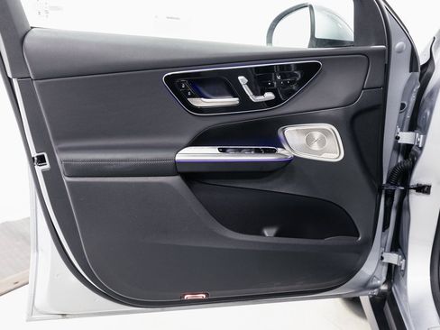 Certified 2025 Mercedes-Benz GLC 350e GLC 350e image 5