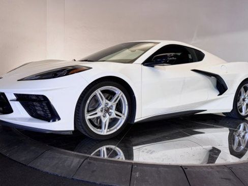 Used 2023 Chevrolet Corvette 3LT w/ Z51 Performance Package image 19