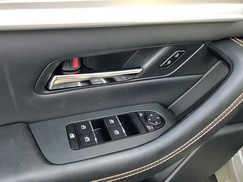 Certified 2025 MAZDA CX-70 Plug-In Hybrid w/ Premium Pkg image 12