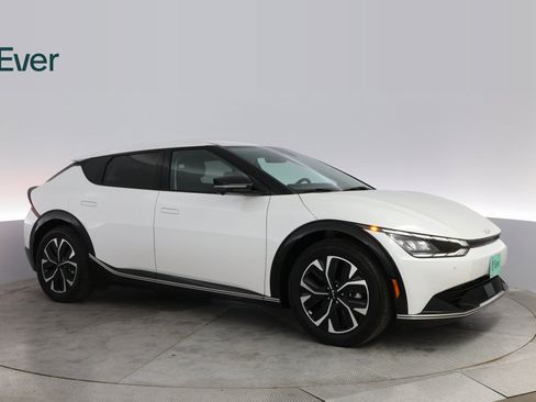 Used 2023 Kia EV6 Wind w/ Wind Technology Package image 5